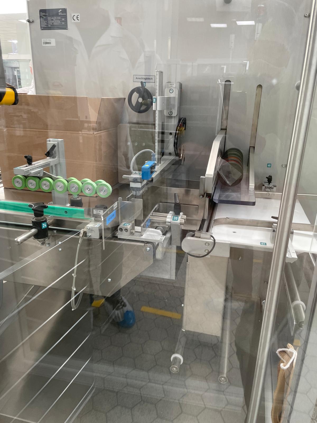 Pester Pac Automation Encelofanadora/Enfajadora  Pester Pac Automation PEWO-therm III 450