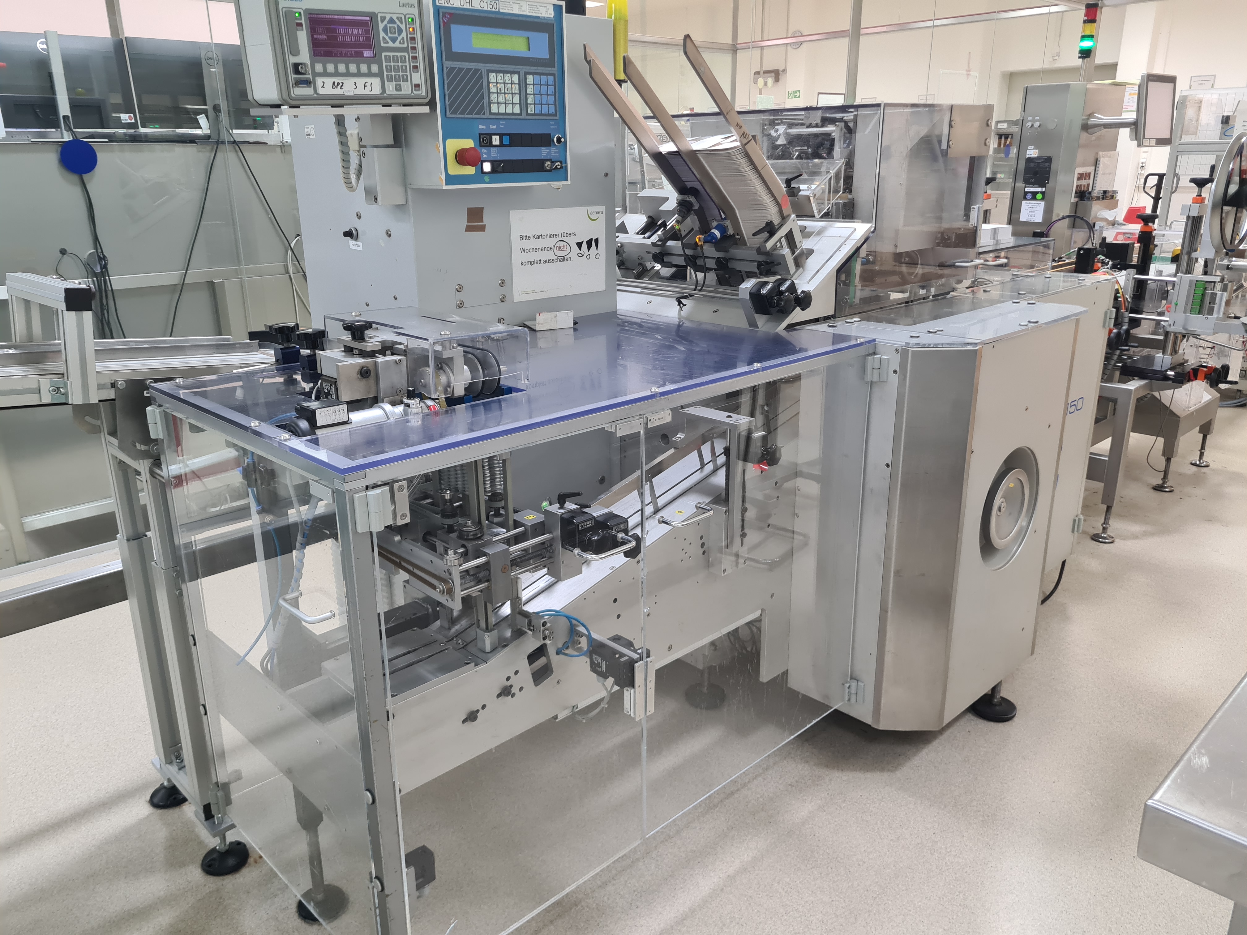 Uhlmann  control de calidad Uhlmann C150
