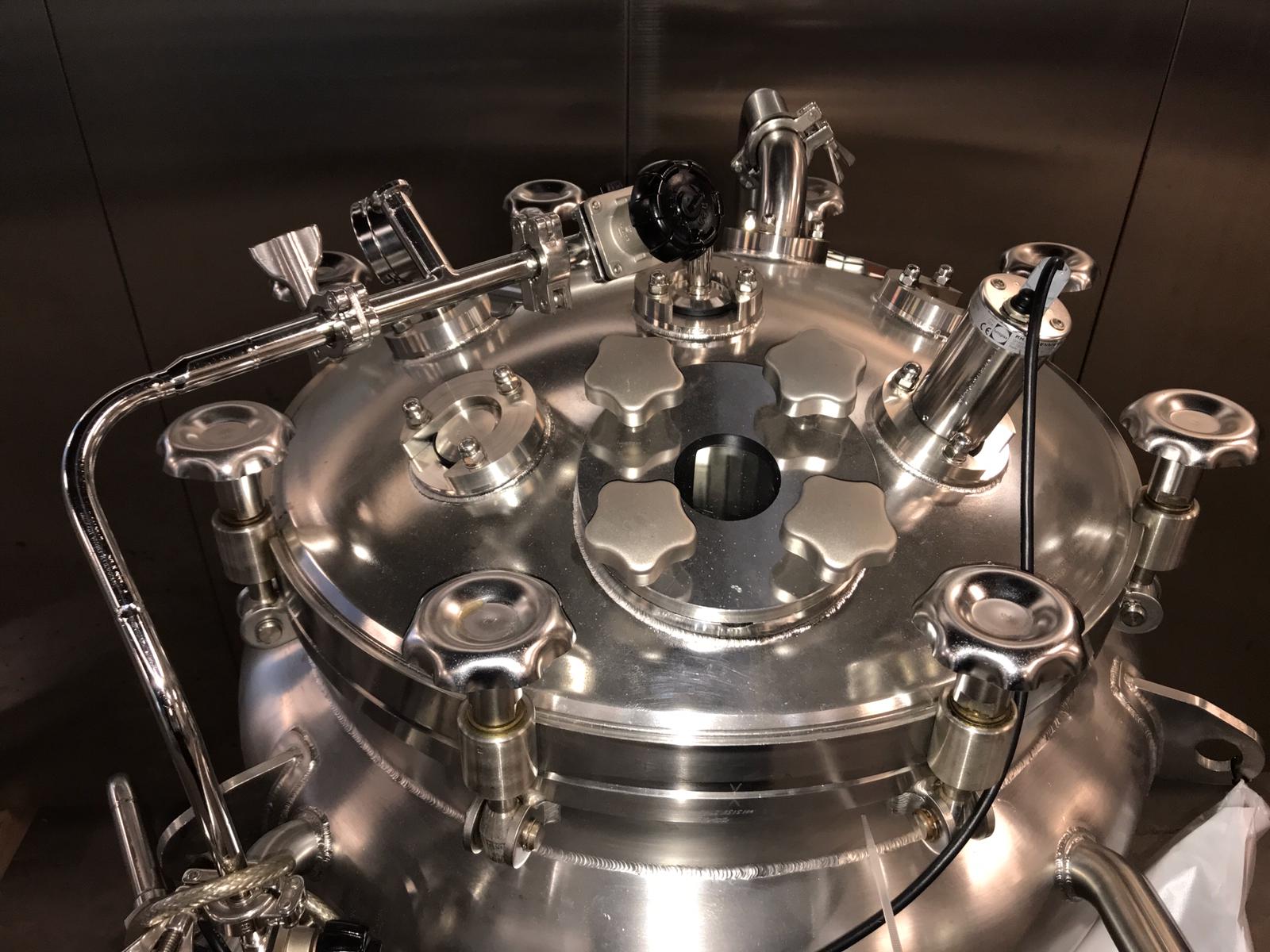 Baumgartner & Co 100L preparation tank