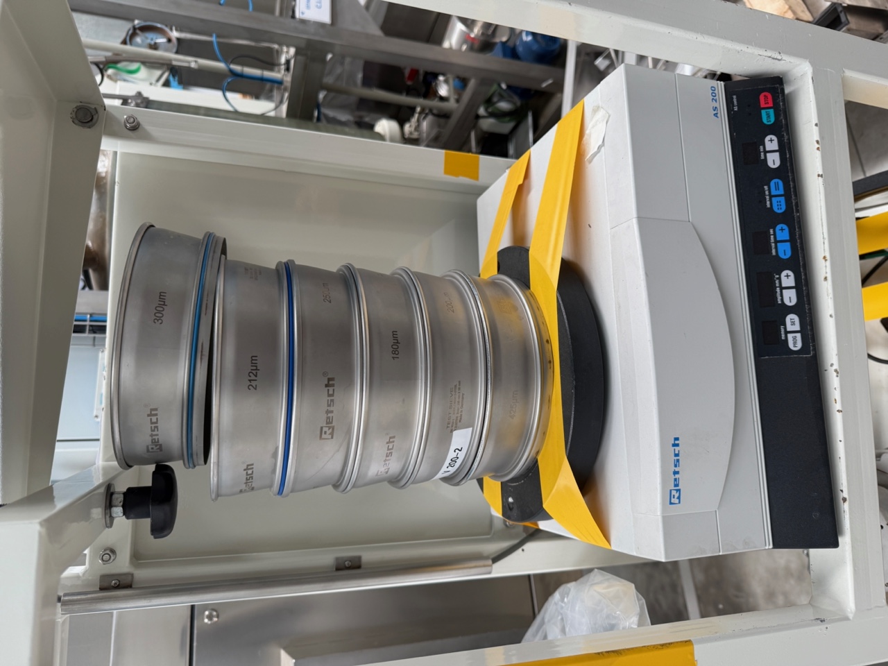 Retsch analytical vibrating sieve Retsch  AS 200